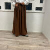 Ontdek de Maxi Rok met Strik Caramel bij Osrati Boutique. Een stijlvolle en verfijnde caramelkleurige maxi rok met een strik, perfect voor zowel casual als formele gelegenheden.
