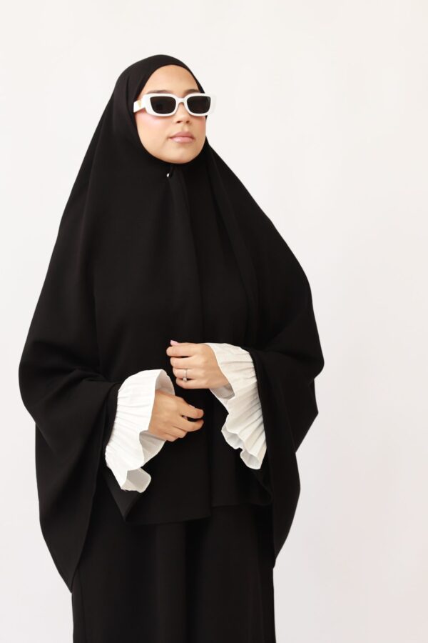 FlOWY SLEEVE ABAYA - BLACK